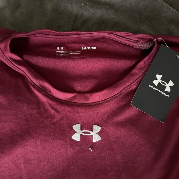 Under Armour Long Sleeve! - Picture 3 of 4